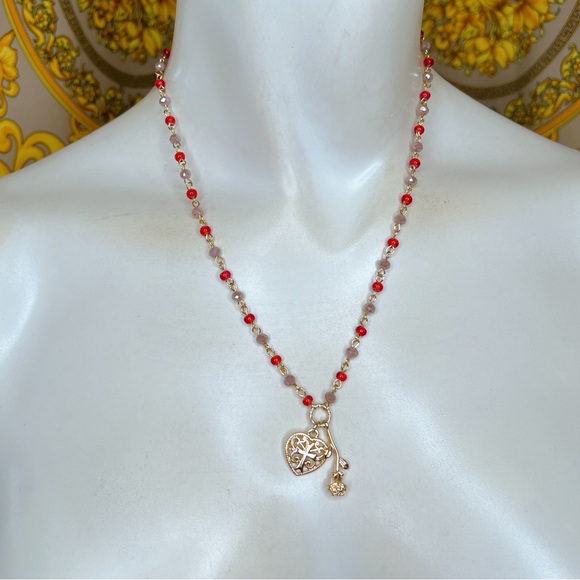 Gold faceted red crystal cross heart 💛 rose 🌹 necklace - Picture 1 of 3